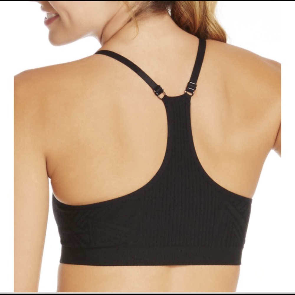 Fabletics Suri sports bra nwt black - Picture 2 of 5